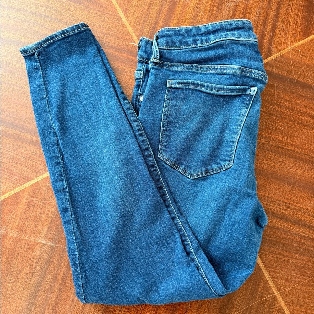 GAP Women's Deep Blue Skinny Jeans